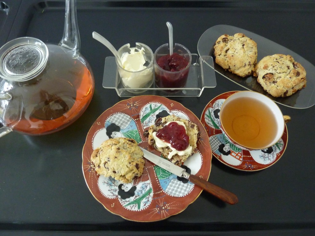 Gebäck-Cream Tea 542 Kcal/Pers. Gebäck-Cream Tea 542 Kcal/Pers.