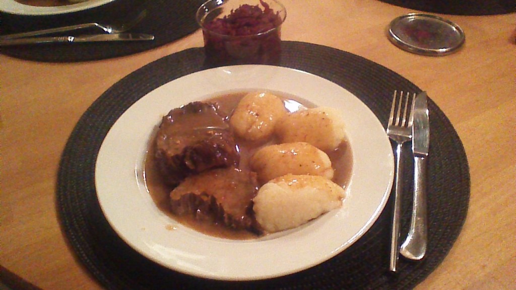 Fleisch - Sauerbraten, Rot, Klöse