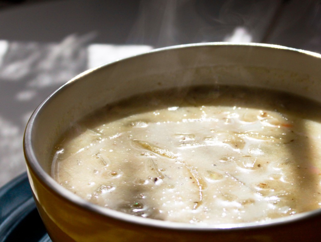 Zwiebelsuppe (vegan) Zwiebelsuppe (vegan)