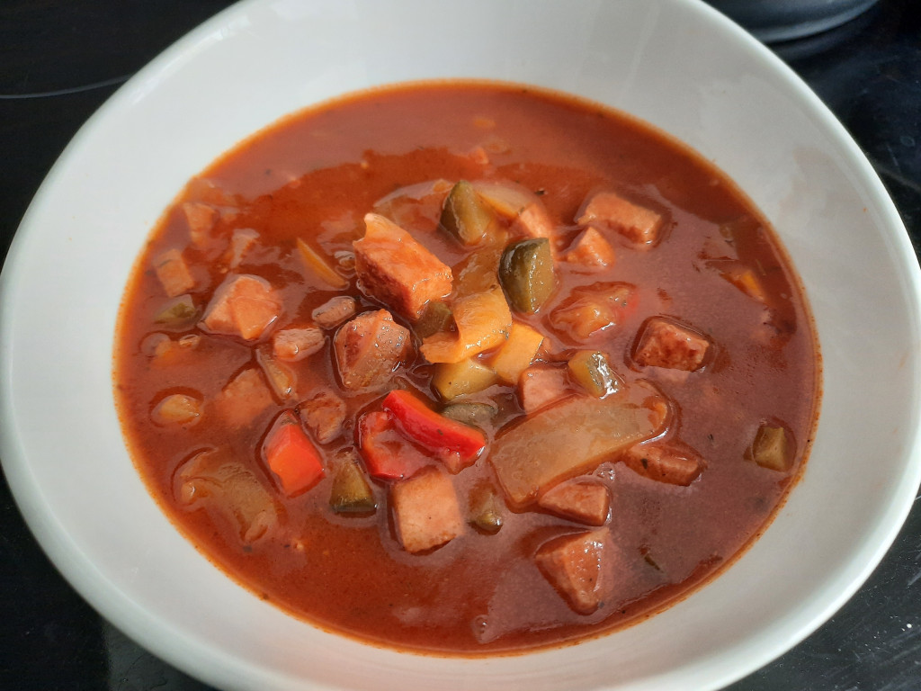 Soljanka (selbstgemacht, scharf)