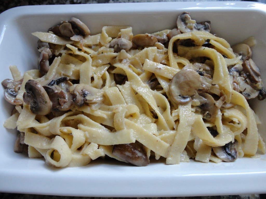 Champignons auf Spaghetti Champignons auf Spaghetti